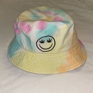 PacSun Weed/Stoner Tie-Dye Bucket Hat